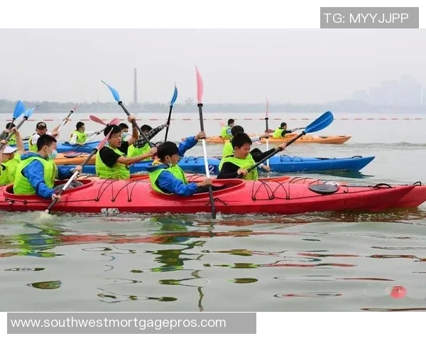 水上运动的魅力探索：划艇、冲浪、帆船等多项项目带来的极限挑战与乐趣