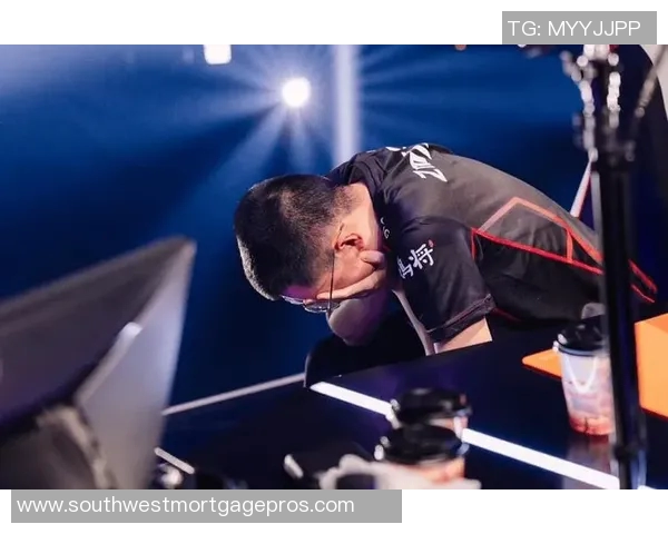 DOTA2赛场节奏新篇章EDG战队再创辉煌成就引领潮流